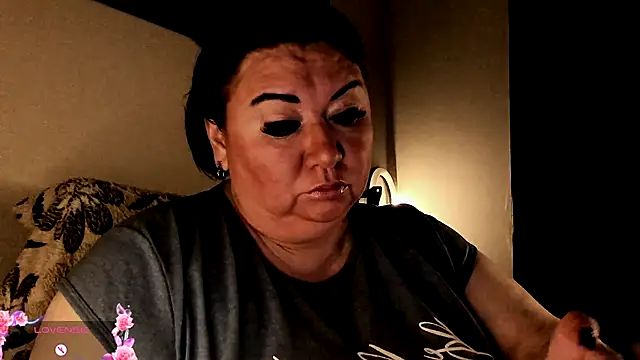 Snapshot of SexxyDreams1 chatting on 10/01/25, 04:18 SexxyDreams1 online show from 10/01/25, 04:18