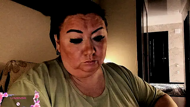 Snapshot of SexxyDreams1 chatting on 10/02/25, 05:47 SexxyDreams1 online show from 10/02/25, 05:47