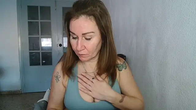 Snapshot of TamaraSweetxo chatting on 02/04/25, 04:18 TamaraSweetxo online show from 02/04/25, 04:18