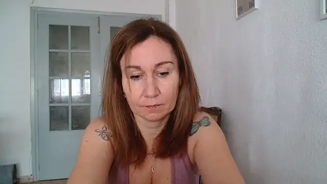 Snapshot of TamaraSweetxo chatting on 02/18/25, 11:00 TamaraSweetxo online show from 02/18/25, 11:00