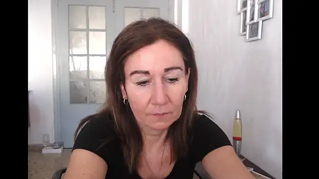 TamaraSweetxo online show from 06/18/26, 04:11