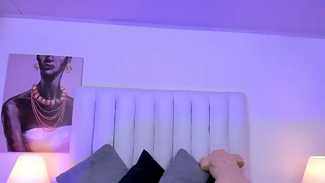 chloe wilson7 online show from 06/18/26, 11:47