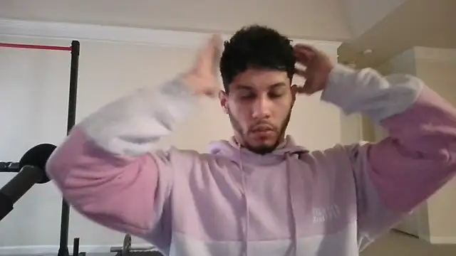 Snapshot of DamnKevin chatting on 03/04/25, 03:59 DamnKevin online show from 03/04/25, 03:59