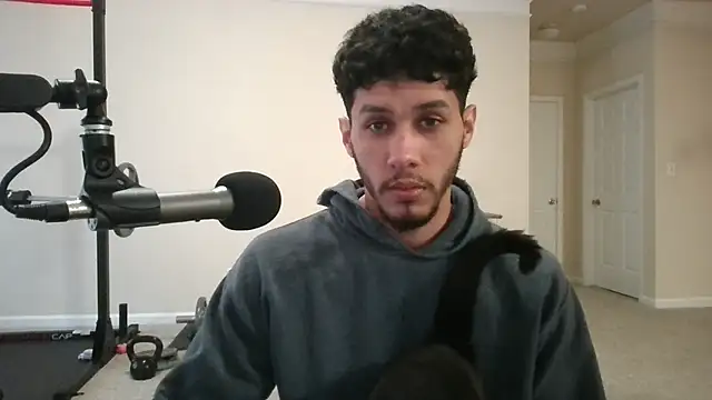 Snapshot of DamnKevin chatting on 03/10/25, 05:29 DamnKevin online show from 03/10/25, 05:29