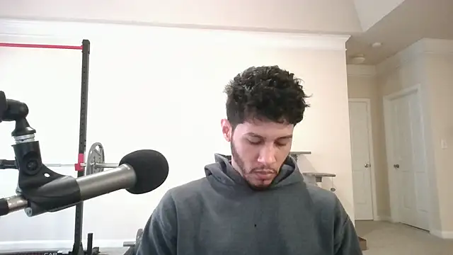 Snapshot of DamnKevin chatting on 03/18/25, 01:42 DamnKevin online show from 03/18/25, 01:42