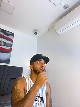 Snapshot of Robin_Rief chatting on 02/28/26, 03:29 Robin Rief online show from 02/28/26, 03:29