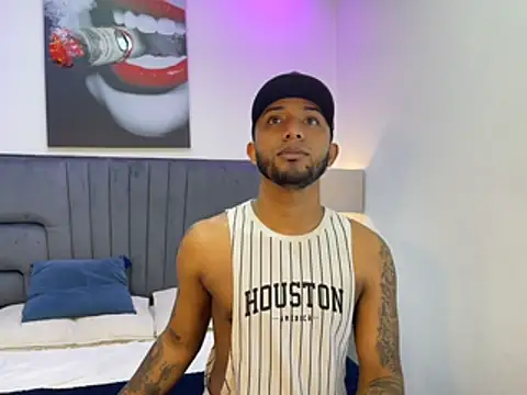 Snapshot of Robin_Rief chatting on 03/05/26, 03:35 Robin Rief online show from 03/05/26, 03:35