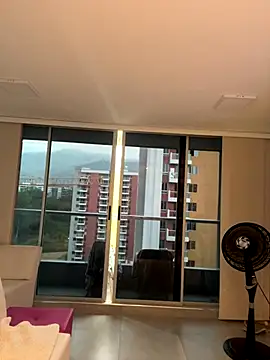 NicoleCut online show from 11/30/25, 11:14