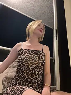 NicoleCut online show from 12/14/25, 11:31