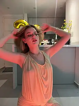 NicoleCut online show from 02/11/26, 12:04