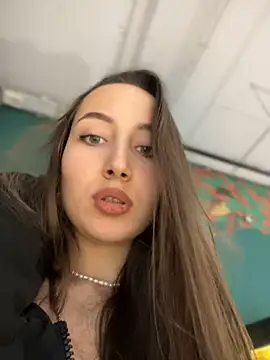 Snapshot of VelvetVixenI chatting on 01/14/26, 03:39 VelvetVixenI online show from 01/14/26, 03:39