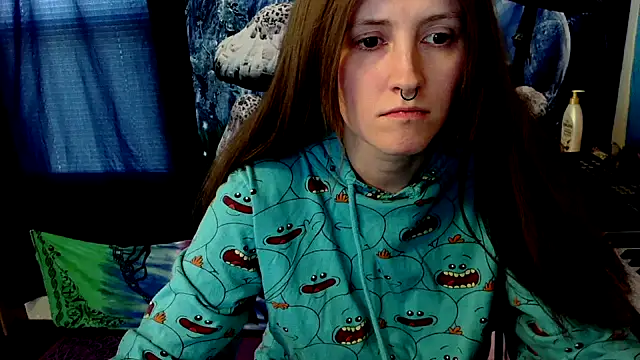 Snapshot of _hellostormy_ chatting on 03/24/26, 04:01 hellostormy online show from 03/24/26, 04:01