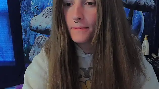 Snapshot of _hellostormy_ chatting on 04/01/26, 08:28 hellostormy online show from 04/01/26, 08:28