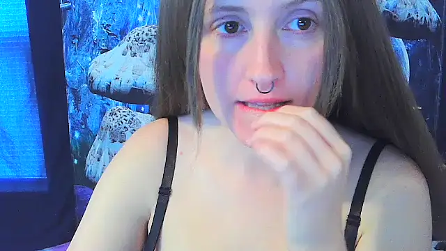 Snapshot of _hellostormy_ chatting on 04/03/26, 02:37 hellostormy online show from 04/03/26, 02:37
