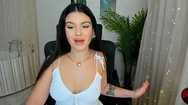 AlluringAriel online show from 03/01/25, 07:26