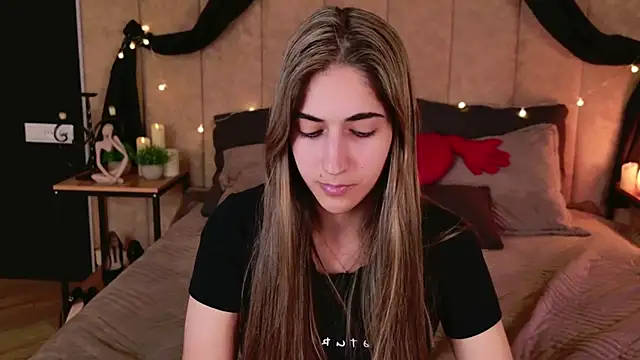 Teresa Stane online show from 02/22/25, 11:46