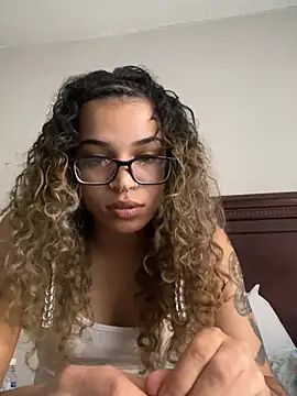 1prettygem online show from 12/20/24, 08:01