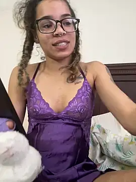 1prettygem online show from 12/31/24, 07:18