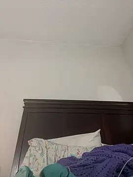 1prettygem online show from 01/11/25, 02:20