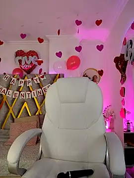 Snapshot of Aurora_Brownn chatting on 02/19/25, 10:23 Aurora Brownn online show from 02/19/25, 10:23