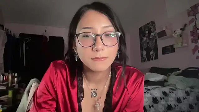 Snapshot of tokyobaby chatting on 12/22/24, 03:11 tokyobaby online show from 12/22/24, 03:11