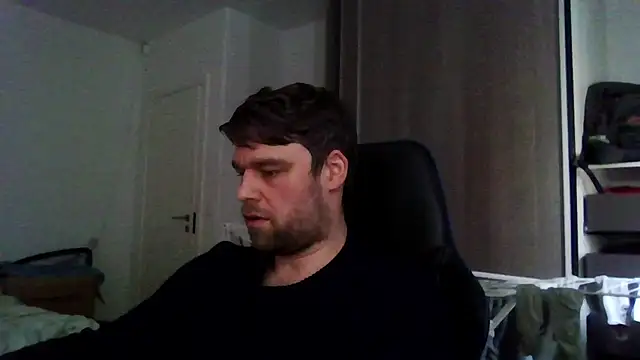 Snapshot of The_big_viking_ chatting on 04/13/26, 11:59 The big viking online show from 04/13/26, 11:59