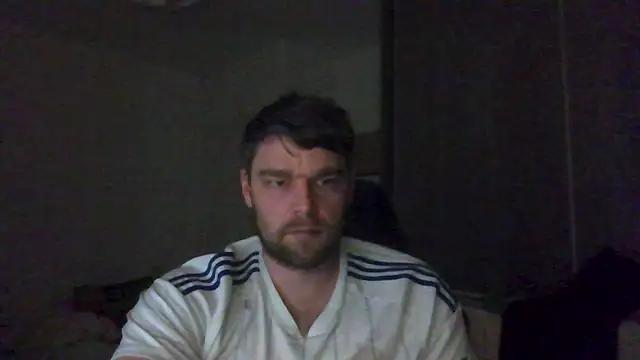 Snapshot of The_big_viking_ chatting on 04/15/26, 09:04 The big viking online show from 04/15/26, 09:04