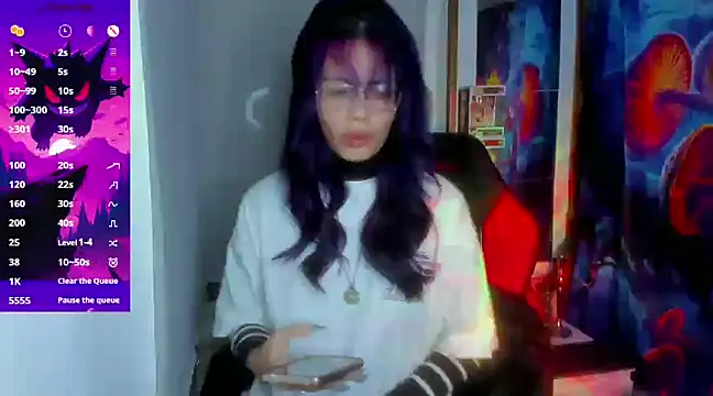 Snapshot of _sakae_ chatting on 12/30/24, 10:01  sakae  online show from 12/30/24, 10:01