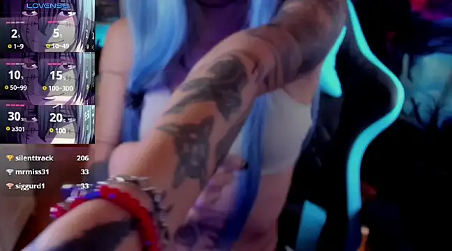 Snapshot of _sakae_ chatting on 02/23/25, 09:44  sakae  online show from 02/23/25, 09:44