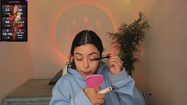 Ariana Pierce online show from 11/29/25, 01:03