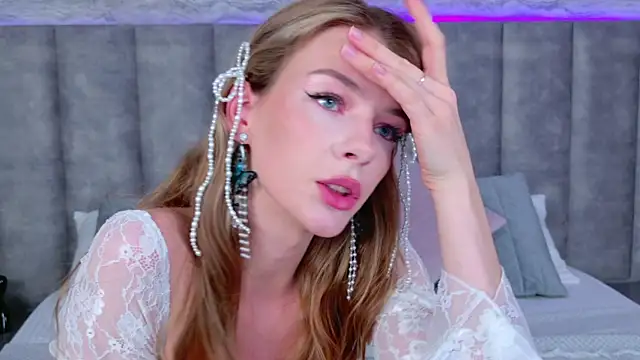 MeganMour online show from 01/25/25, 07:39