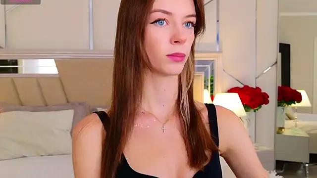 MeganMour online show from 10/12/25, 05:01