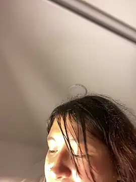mariana 21x online show from 03/06/25, 07:54