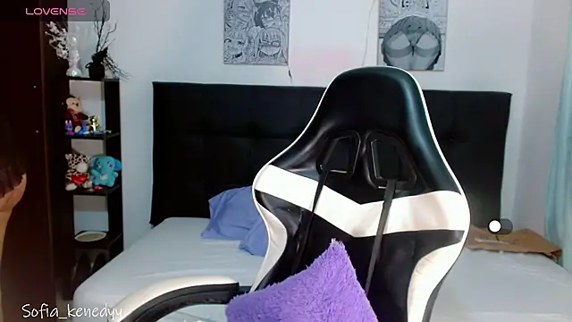 Sofia kenedyy online show from 03/10/25, 09:07