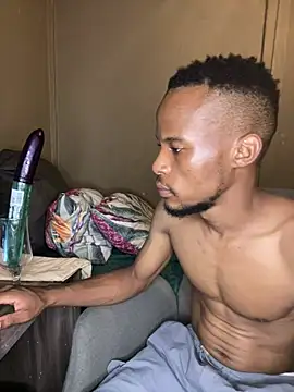 Snapshot of fathomless chatting on 01/04/25, 09:41 fathomless online show from 01/04/25, 09:41