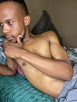 Snapshot of fathomless chatting on 01/09/25, 11:24 fathomless online show from 01/09/25, 11:24