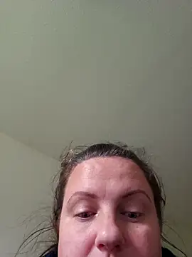 Snapshot of PeakabumPromo chatting on 11/27/25, 03:58 PeakabumPromo online show from 11/27/25, 03:58