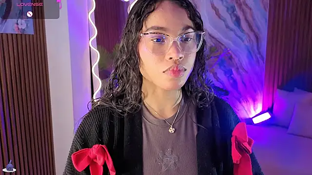 penelope tay1 online show from 05/03/26, 03:12