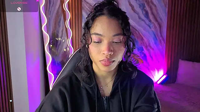 penelope tay1 online show from 06/15/26, 02:47