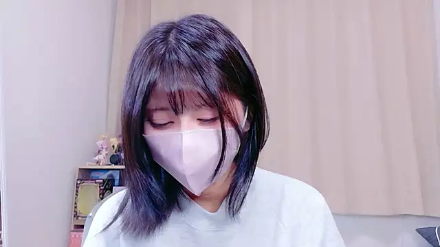 Snapshot of -anzu-o chatting on 10/19/25, 09:37 -anzu-o online show from 10/19/25, 09:37