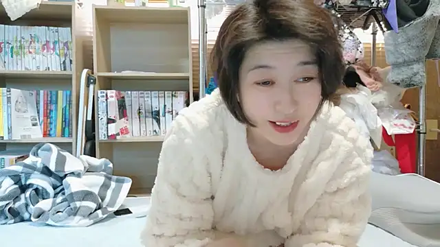 morikawa sayaka online show from 10/06/25, 11:24