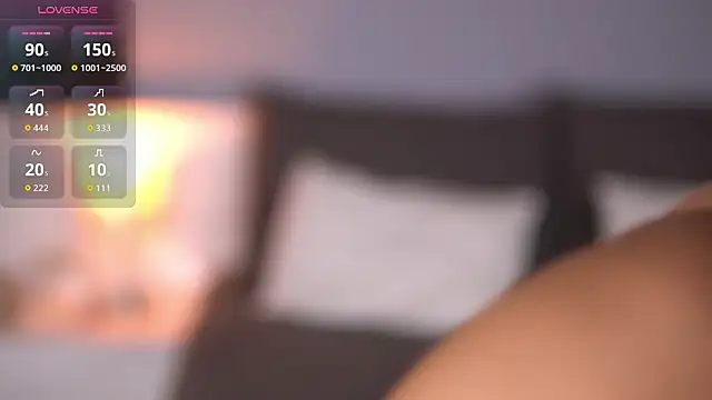 Snapshot of HayleyBlair chatting on 02/04/26, 02:50 HayleyBlair online show from 02/04/26, 02:50