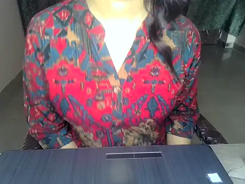 kritikadoll online show from 06/23/26, 06:44