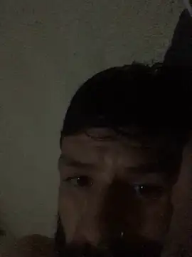 Snapshot of jolesin chatting on 12/11/24, 03:15 jolesin online show from 12/11/24, 03:15