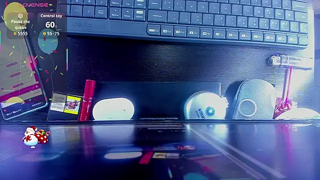 Snapshot of _lara1 chatting on 03/05/26, 07:43 lara1 online show from 03/05/26, 07:43