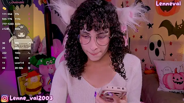 Lenneval1 online show from 10/05/25, 02:10