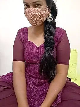 Snapshot of Telugu_magic_07 chatting on 12/05/25, 09:51 Telugu magic 07 online show from 12/05/25, 09:51