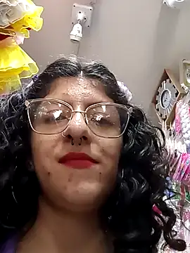 Snapshot of LoveElectra chatting on 12/11/24, 06:52 LoveElectra online show from 12/11/24, 06:52