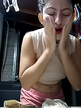 Snapshot of LoveElectra chatting on 01/25/25, 03:51 LoveElectra online show from 01/25/25, 03:51