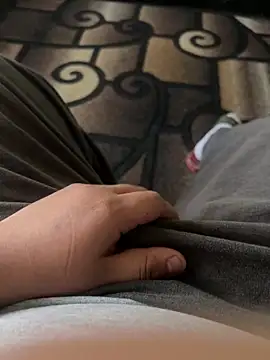 Snapshot of daddymaniaco69 chatting on 01/21/25, 10:08 daddymaniaco69 online show from 01/21/25, 10:08